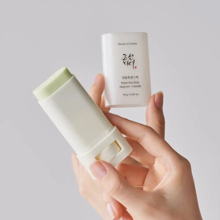 Beauty of Joseon Stick Solaire Mat: Armoise + Camélia SPF50 PA + + + + + - 18g - 18G - Novaa skin care