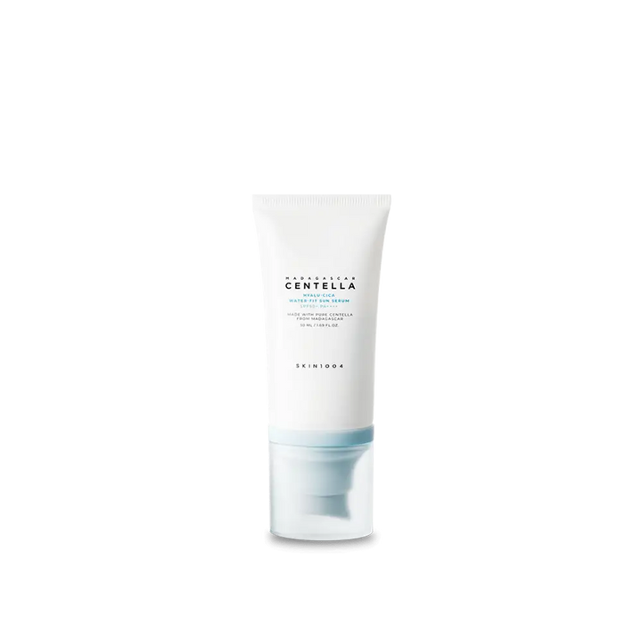 Skin1004 Sérum Solaire Hyalu‑Cica Water-Fit: Centella + Hydratation – 15/50/100 ml - Novaa skin care