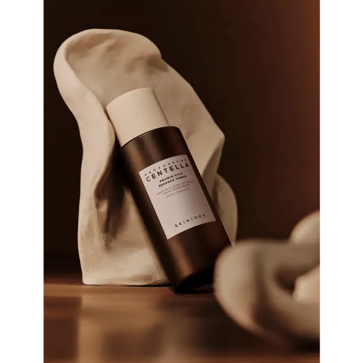 Skin1004 Toner Essence ProBio‑Cica: Centella & Probiotiques – 210 ml - 210 ml - Novaa skin care