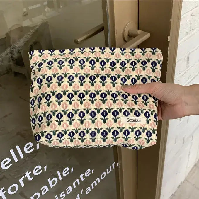 Trousse de Maquillage en Velours Côtelé - Motif Floral & Style Rétro - 3
