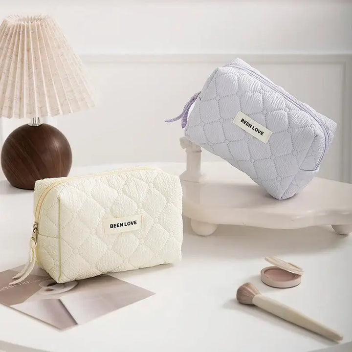 Trousse de Maquillage Matelassée - Format Voyage et Rangement Organisé