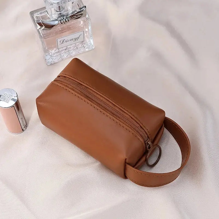 Trousse de Toilette Voyage - Compacte en Cuir PU avec Compartiments Maquillage - Brun