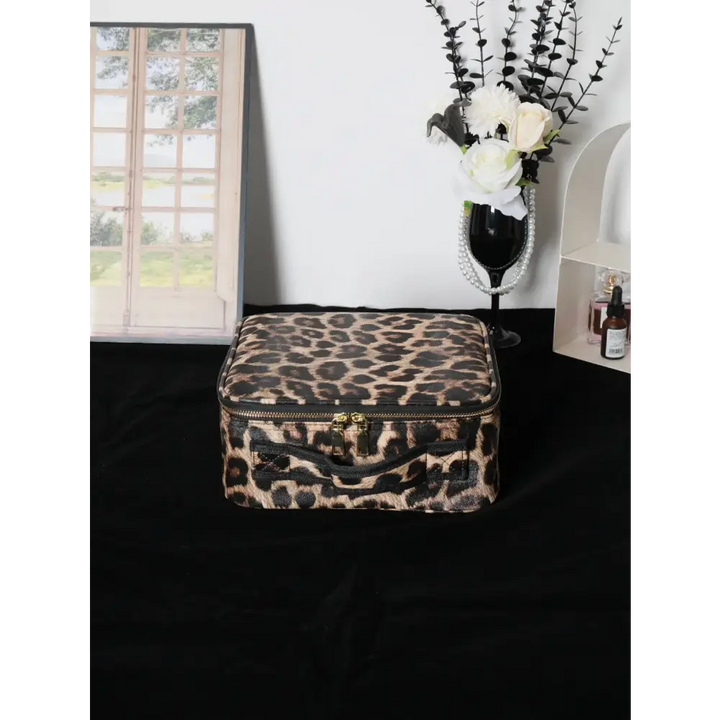 Trousse Maquillage LED avec Miroir - Intensité Variable et Motif Léopard